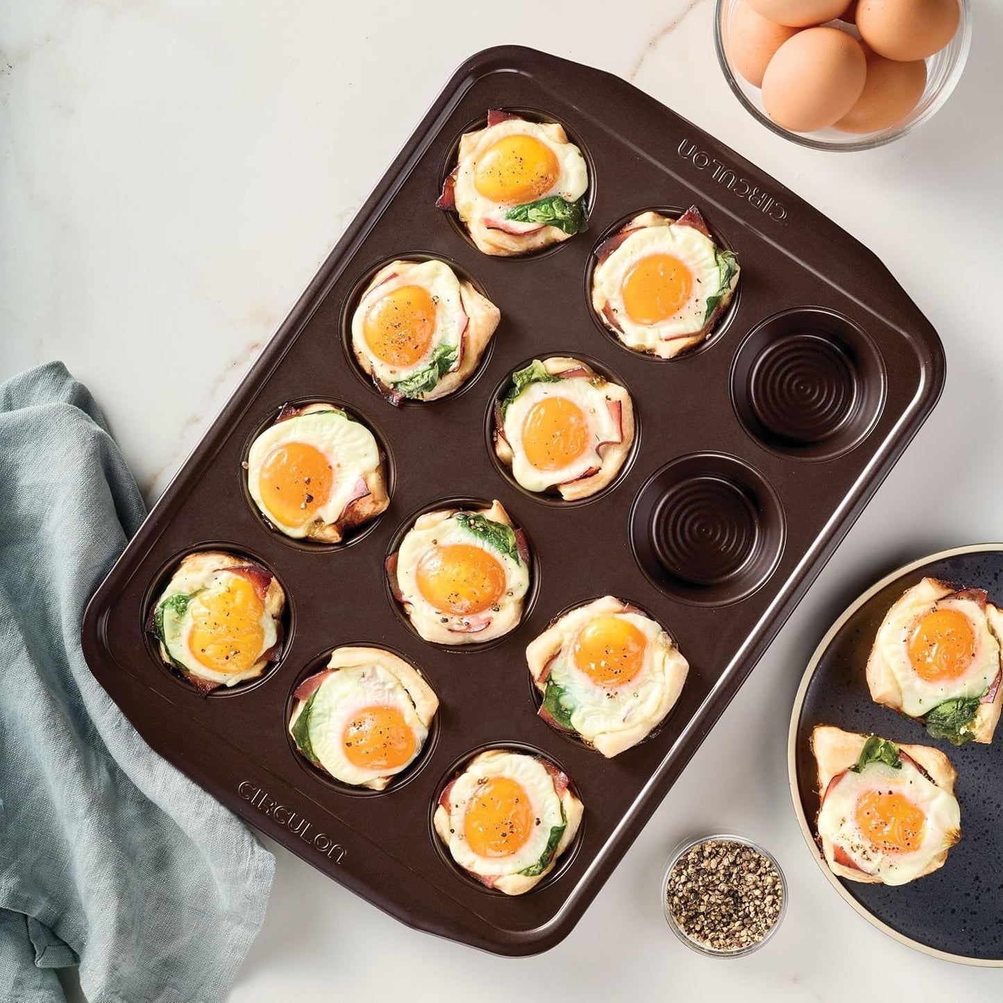 12-Cup Nonstick Muffin Pan – Brown Steel Cupcake & Muffin Bakeware Tray for Even Baking and Easy Release