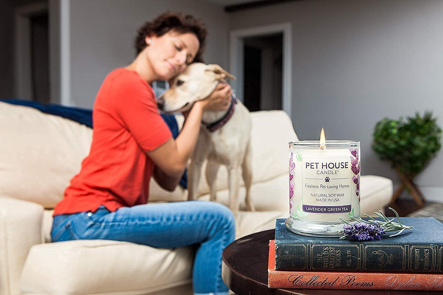 Pet Friendly Mango Peach Soy Candle – 60 Hour Burn Time with Cotton Wick